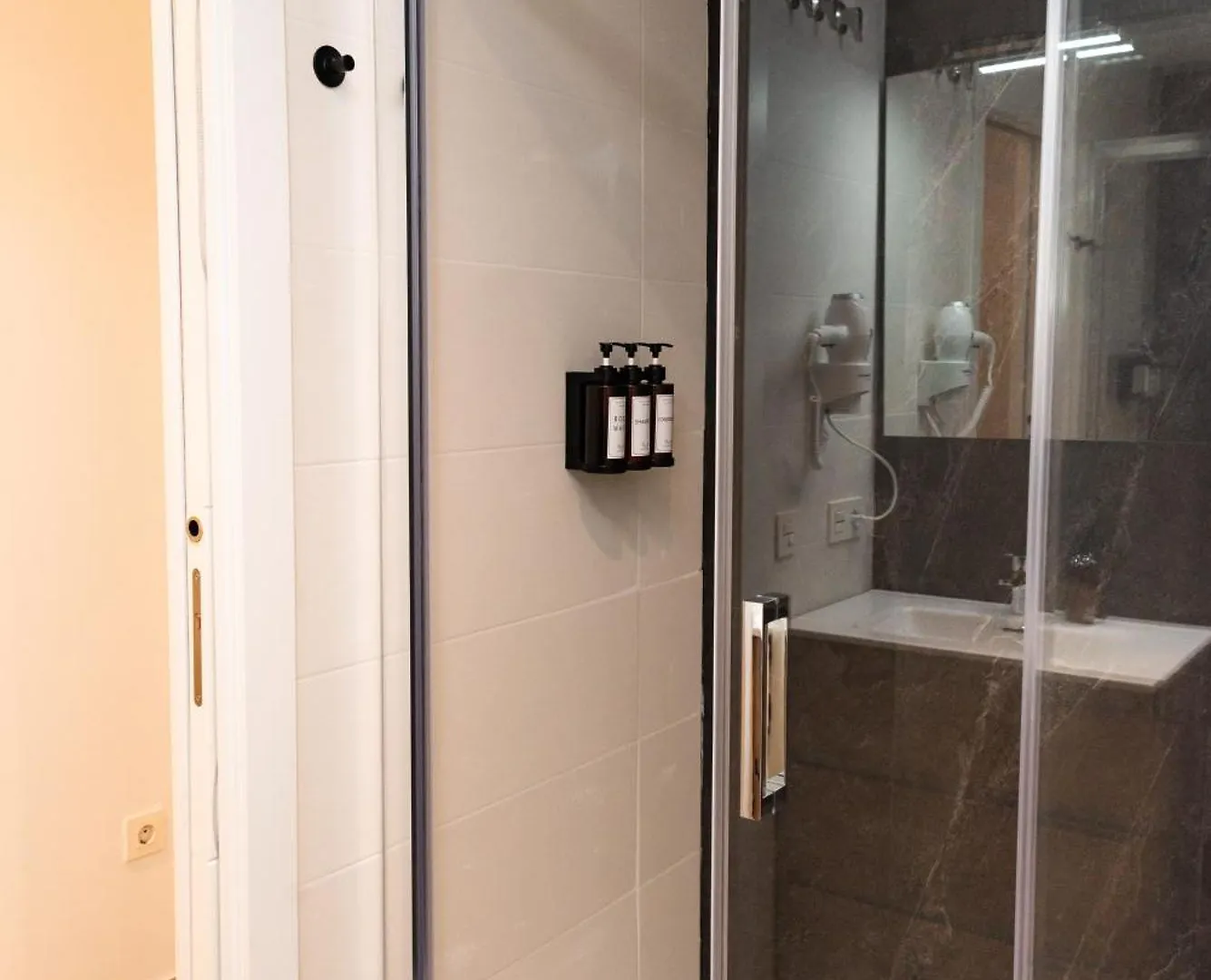 Apartament Acogedor Y Centrico Apartamento En Granada A5Minutos
